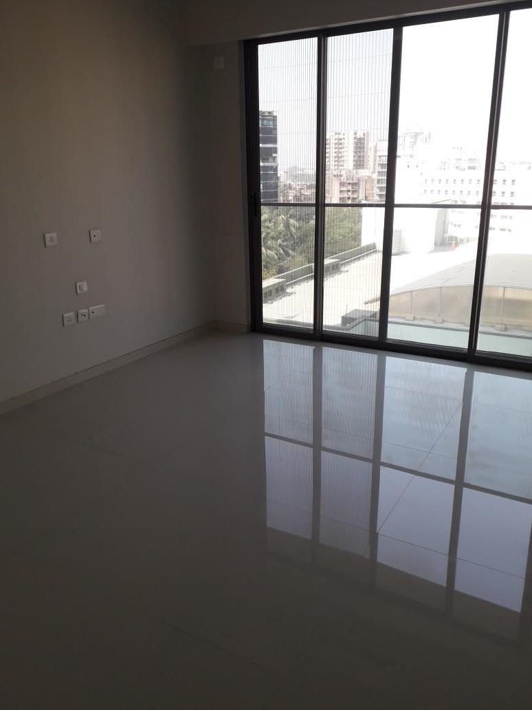 3 BHK Un Furnished in Rustomjee Seasons , Bandra East